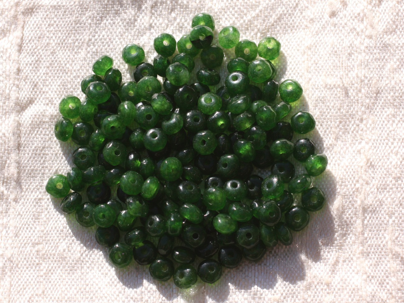 Fil 39cm 140pc env - Perles de Pierre - Jade Rondelles Facettées 4x2mm Vert Olive 