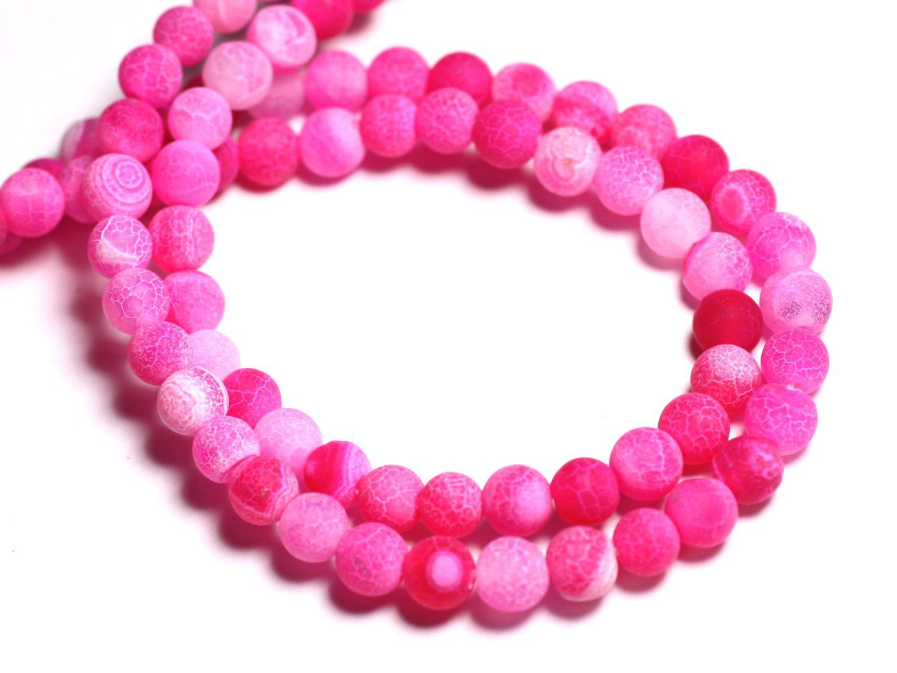Fil 39cm 63pc env - Perles de Pierre - Agate rose mat givré Boules 6mm 
