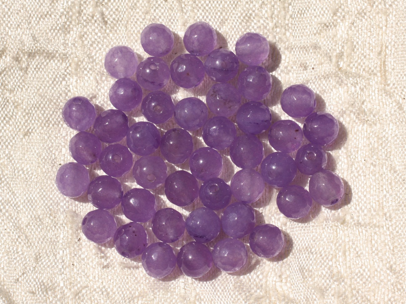 Fil 39cm 64pc env - Perles de Pierre - Jade Boules Facettées 6mm Violet Mauve 