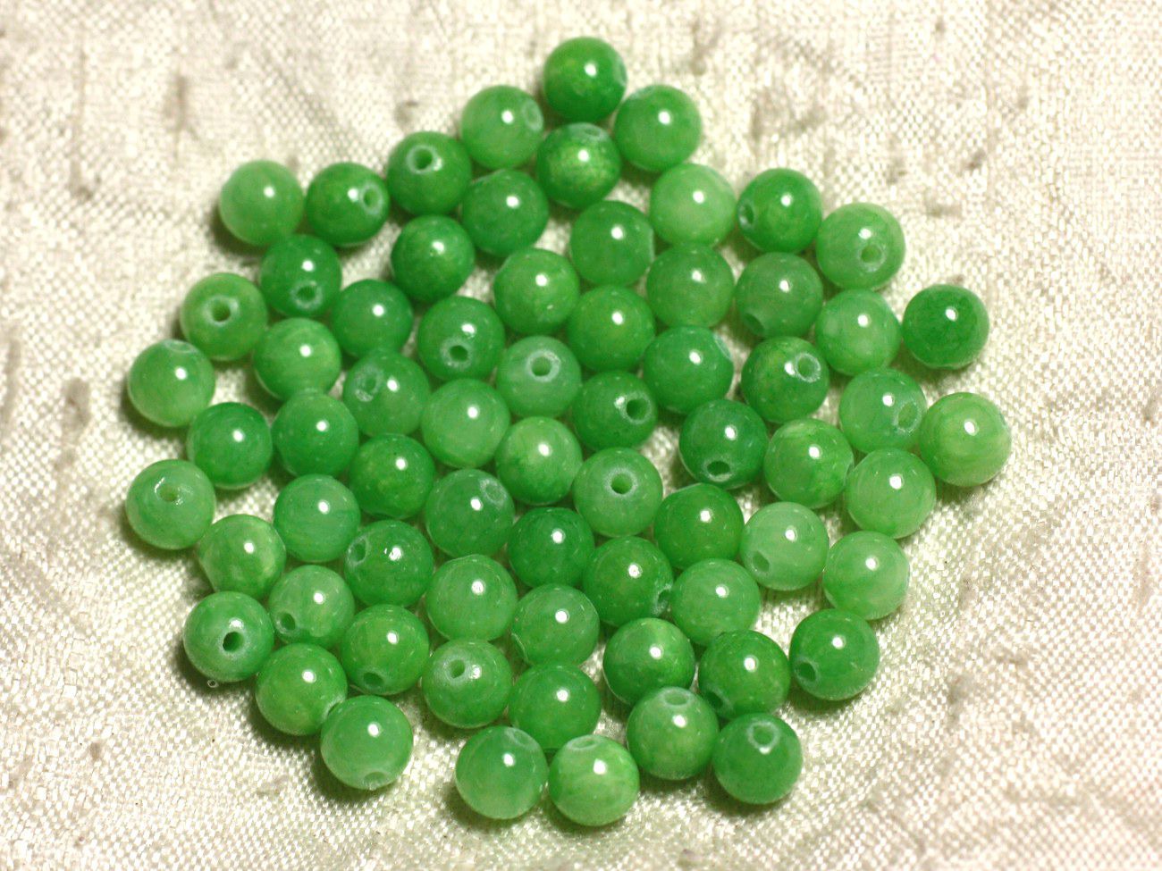 Fil 39cm 65pc env - Perles de Pierre - Jade Boules 6mm Vert Pomme 