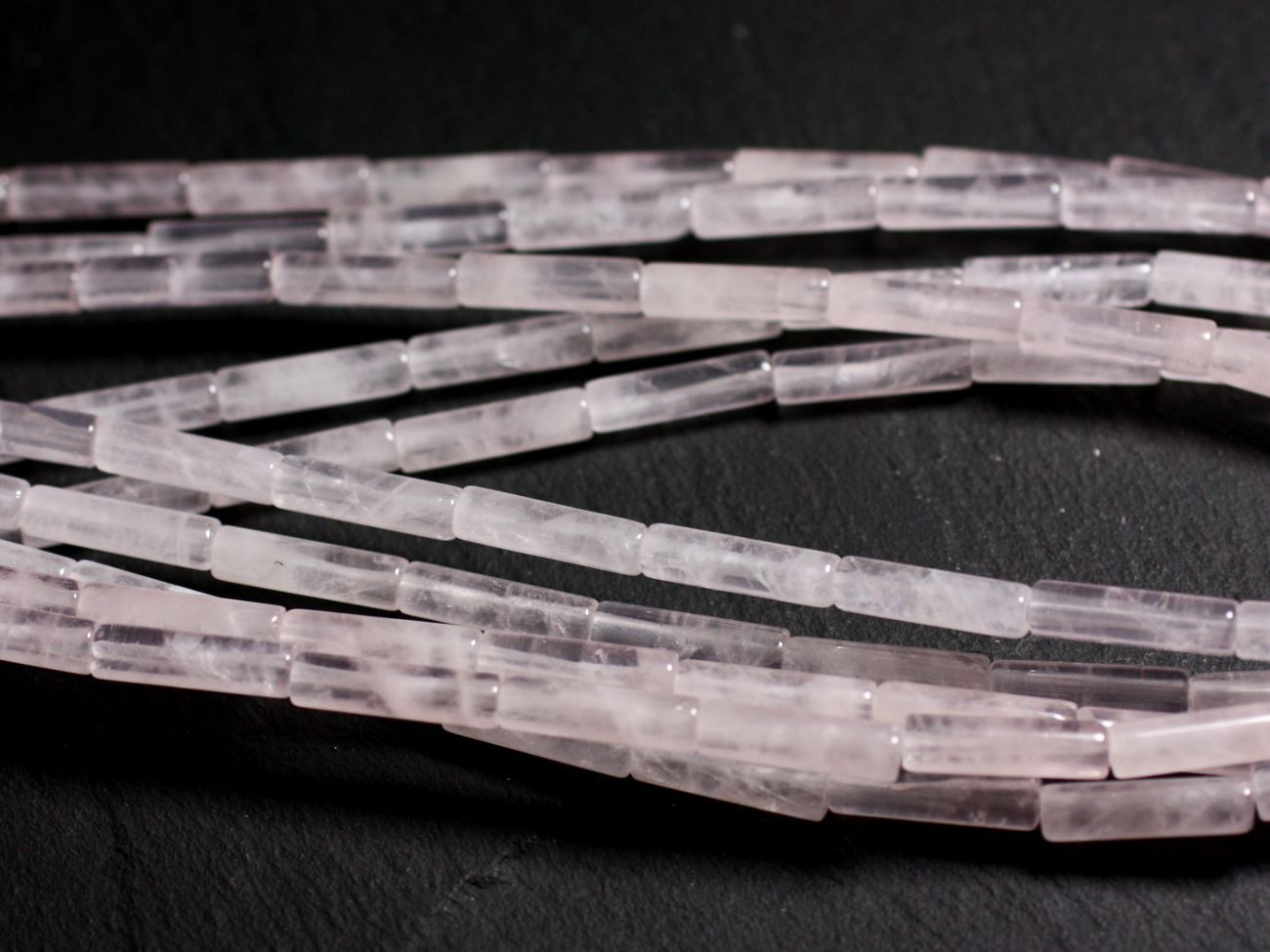 Fil 39cm 30pc env - Perles de Pierre - Quartz Rose Tubes 13mm 