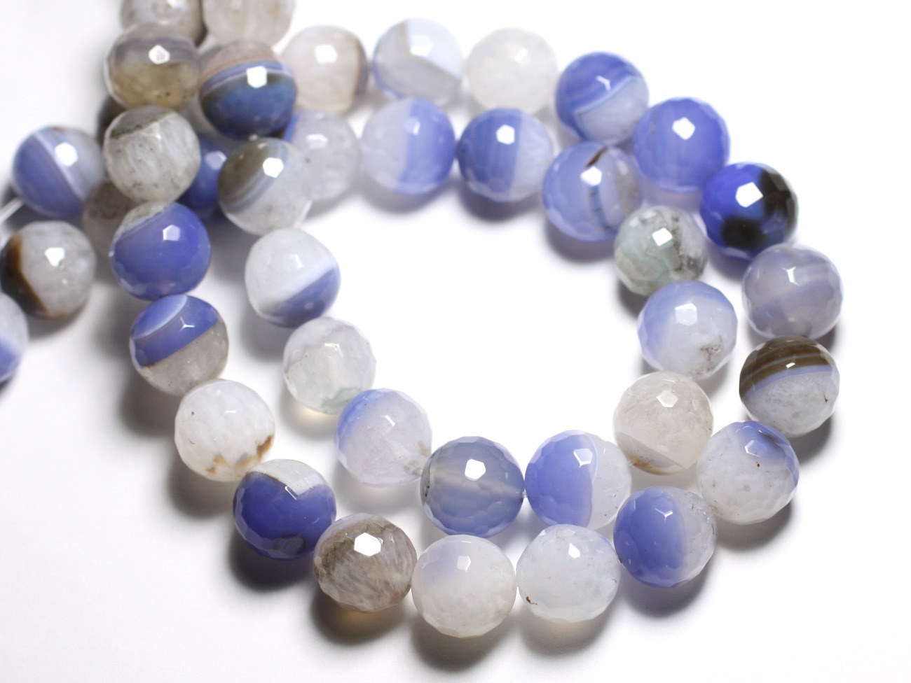 Fil 39cm 26pc env - Perles Pierre - Agate Quartz Boules Facettées 14mm Blanc Bleu Ciel Lavande