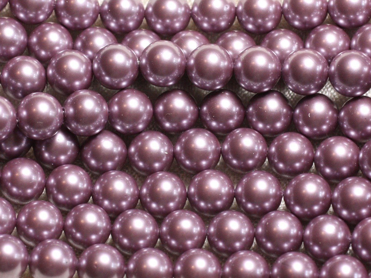 1 Fil 39cm - Perles de Nacre Boules 8mm Rose Mauve 