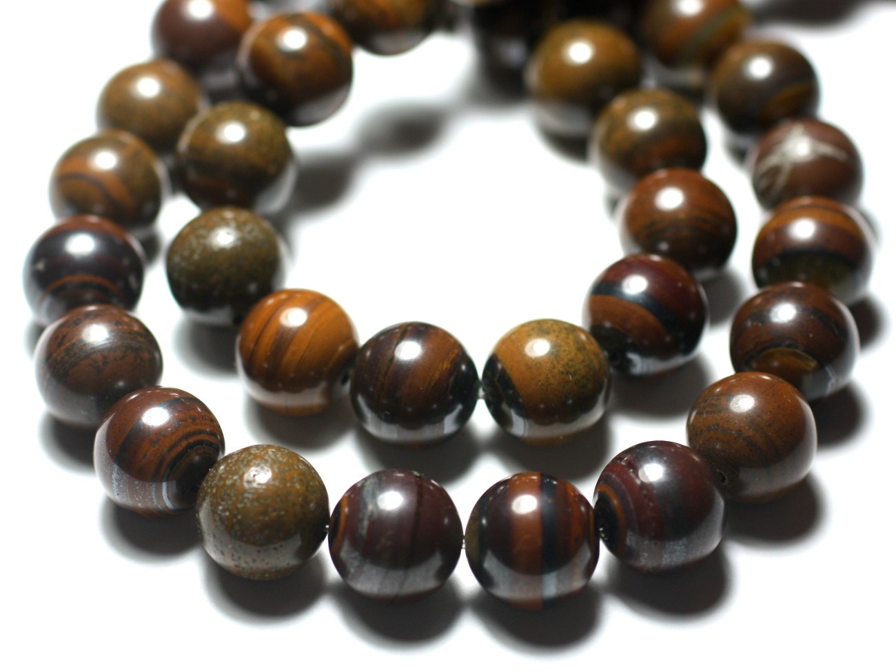 Fil 39cm 63pc env - Perles de Pierre - Oeil de Fer Boules 6mm 