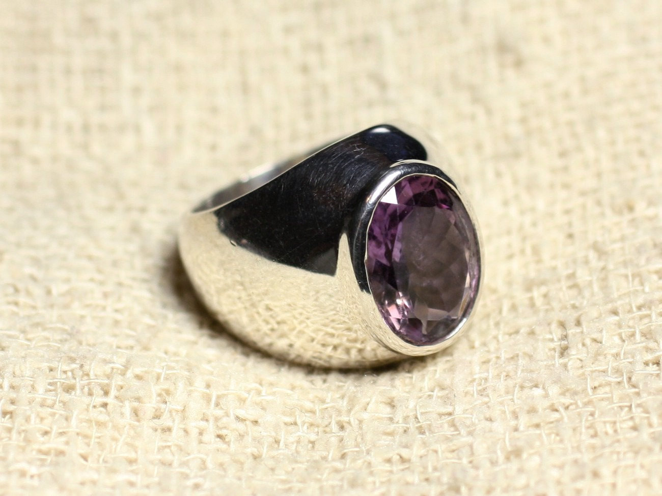 n116 - Bague Argent 925 et Pierre - Améthyste facettée Ovale 14x10mm 