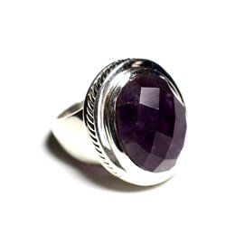 N117 - 925 Silver Ring and Stone - Faceted Oval Amethyst 20x15mm 