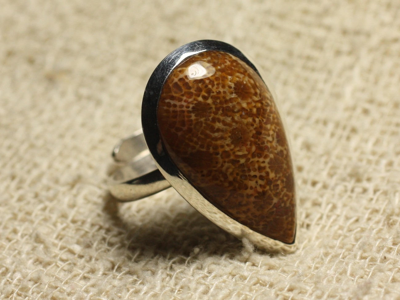 Bague Argent 925 et Pierre Taille Réglable - Corail Fossile Goutte 26x15mm 