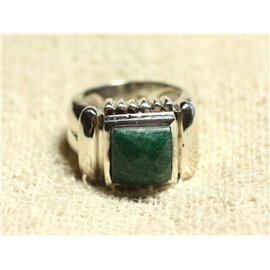 N123 - 925 Silver and Stone Ring - Green Aventurine Faceted Square 10mm 