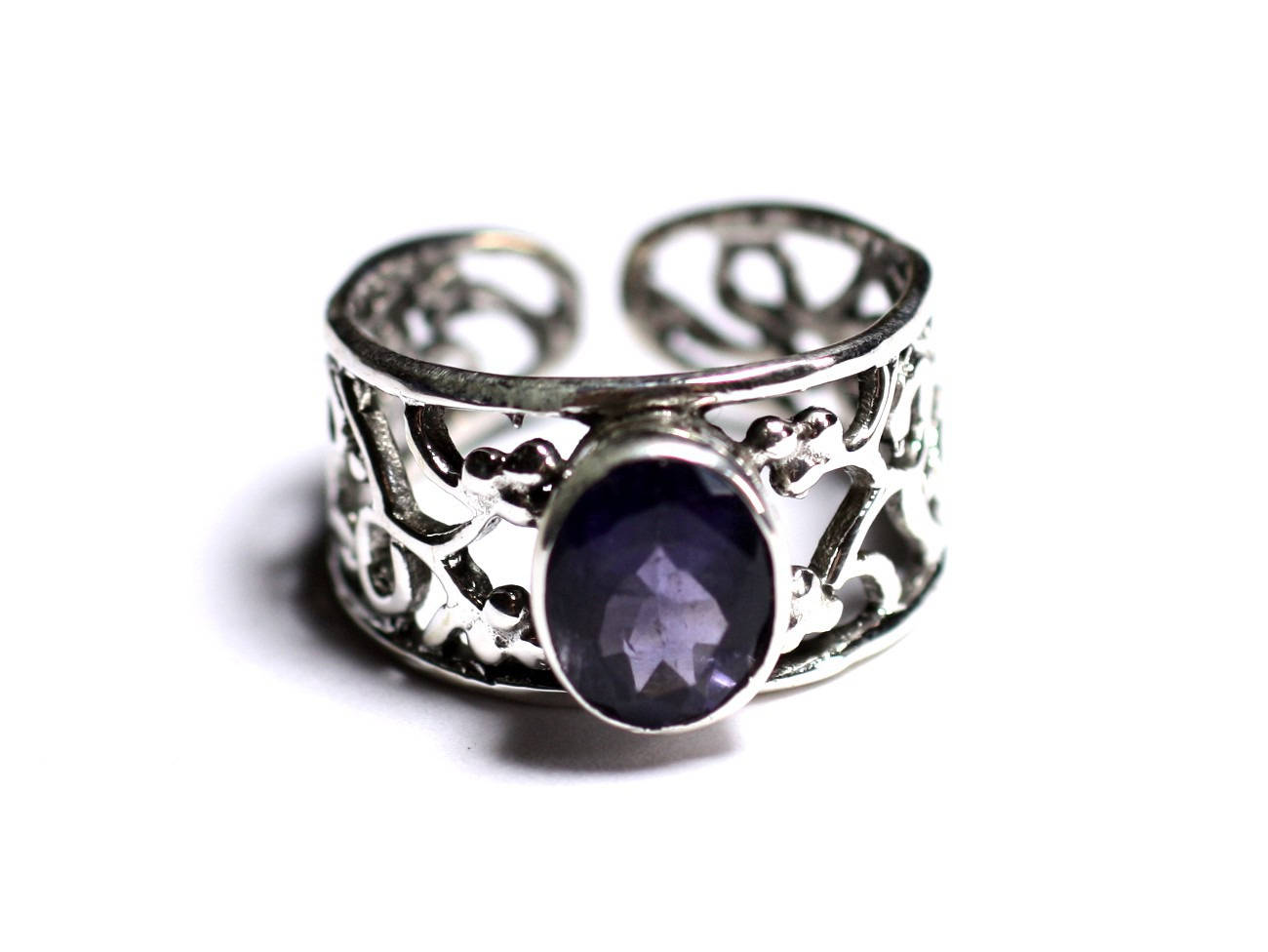 N224 - Bague Argent 925 et Pierre - Iolite Facettée Ovale 9x7mm 