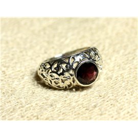N112 - 925 Silver Ring with Arabesque Filigree Stone - 8mm Faceted Round Garnet 