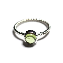N231 - 925 Sterling Silver and Stone Ring - Peridot 6mm Twist ring 