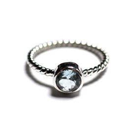 N231 - Ring van 925 zilver en steen - Ring met blauwe topaas 6 mm 