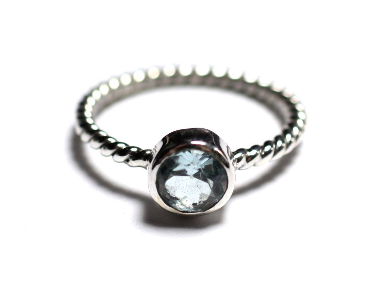 N231 - Bague Argent 925 et Pierre - Topaze Bleue 6mm Anneau torsade 