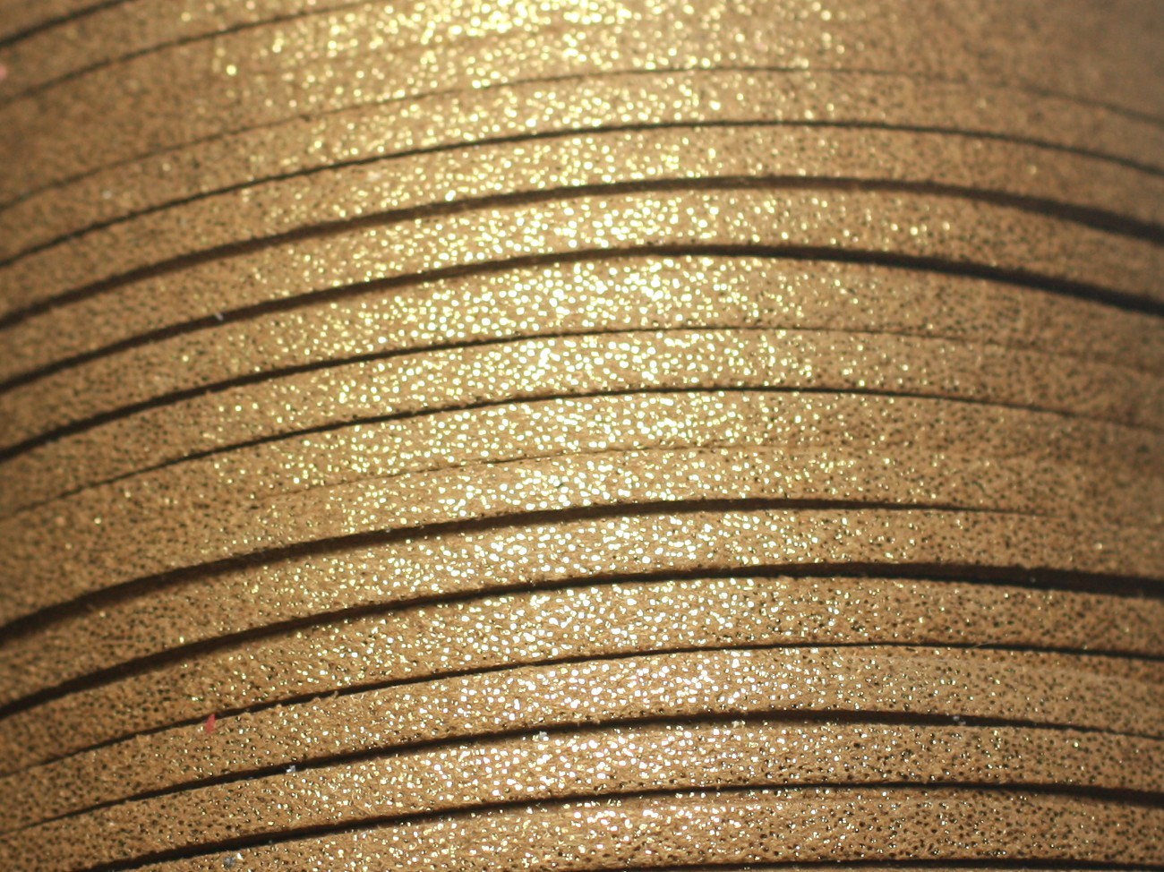 5 mètres - Cordon Lanière Suédine 3x1.5mm Or Doré Pailleté Scintillant - 8741140023017