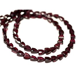 Thread 39cm approx 73pc - Stone Beads - Garnet Triangles Faceted Badges 5-6mm