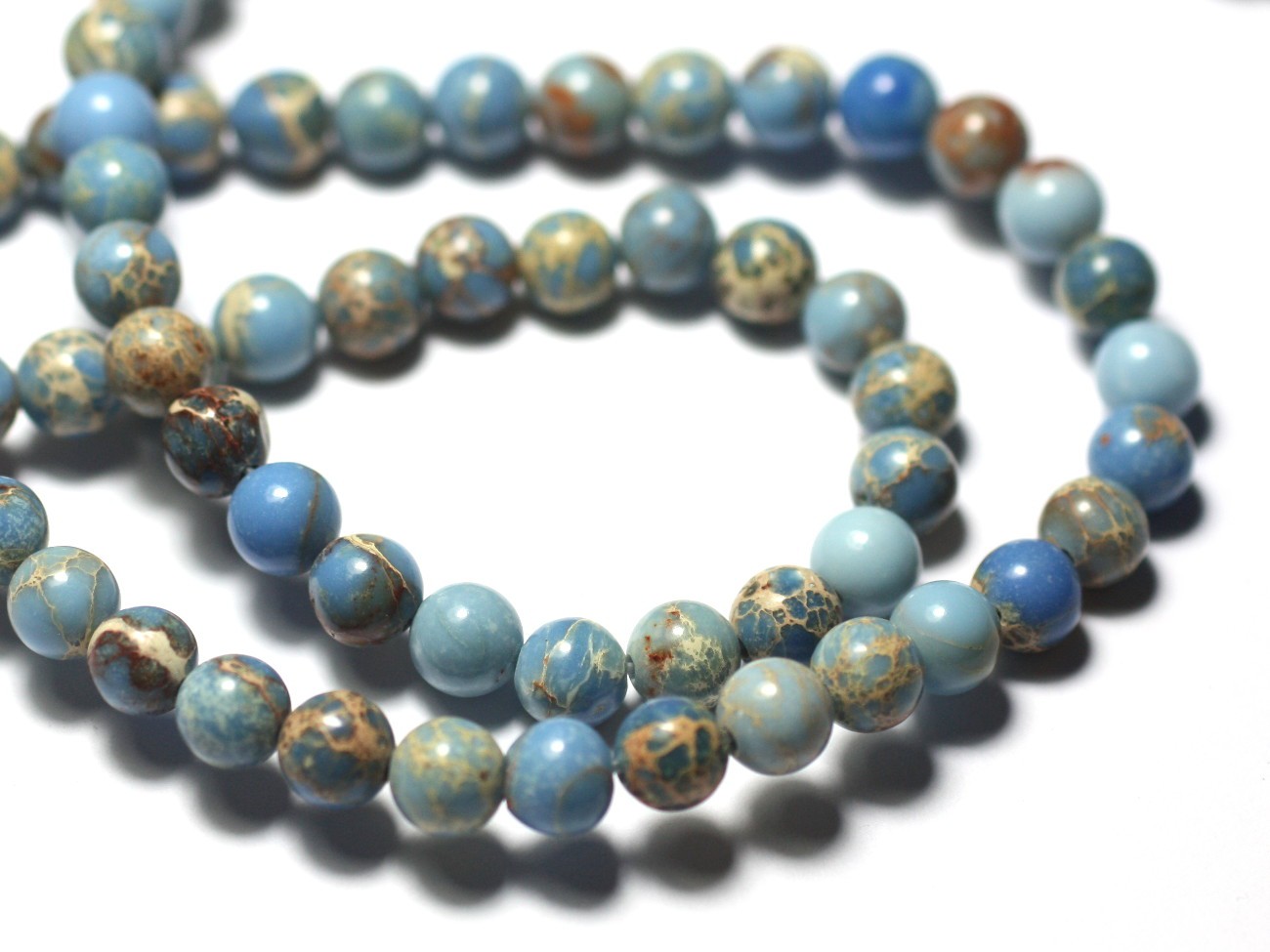 Fil 39cm 63pc env - Perles de Pierre - Jaspe Sédimentaire Boules 6mm Bleu clair Ciel Beige