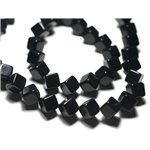 Fil 39cm 34pc env - Perles Turquoise synthèse Cubes 8x8mm Noir Fil 39cm 34pc env - Perles Turquoise synthèse Cubes 8x8mm Noir