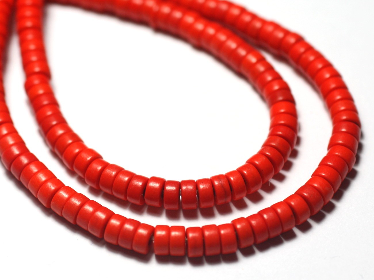 Fil 39cm 180pc env - Perles de Pierre Turquoise Synthèse Rondelles Heishi 4x2mm Orange