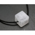 Collier Pendentif Perle Pierre Cristal de roche Quartz Cube 15mm Blanc