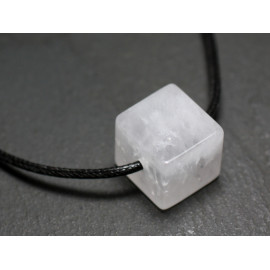 Collier Pendentif en Pierre - Cristal Quartz Cube 15mm