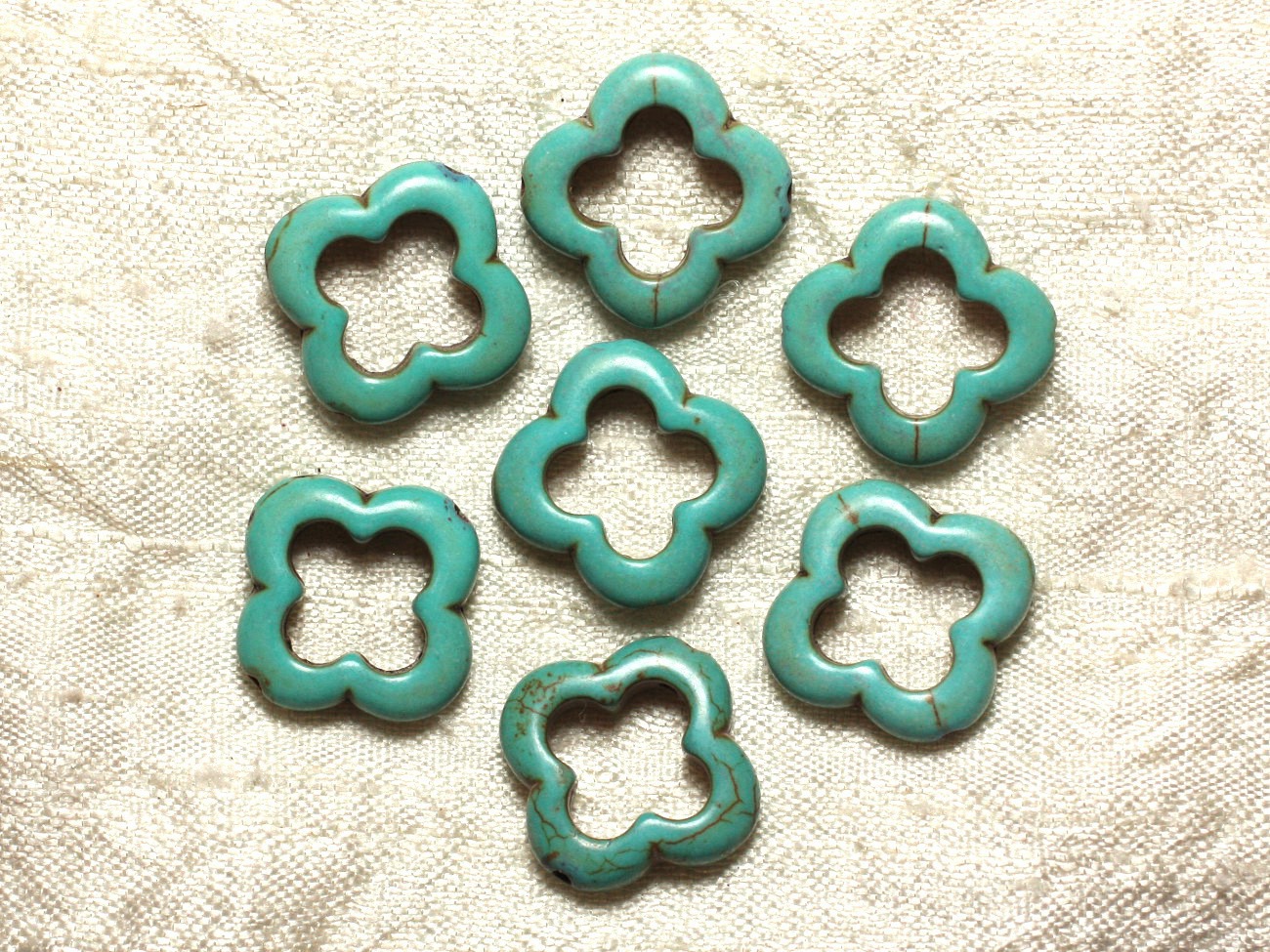 Fil 39cm 19pc env - Perles Pierre Turquoise Synthese Fleur Trefle 4 feuilles 20mm Bleu Turquoise