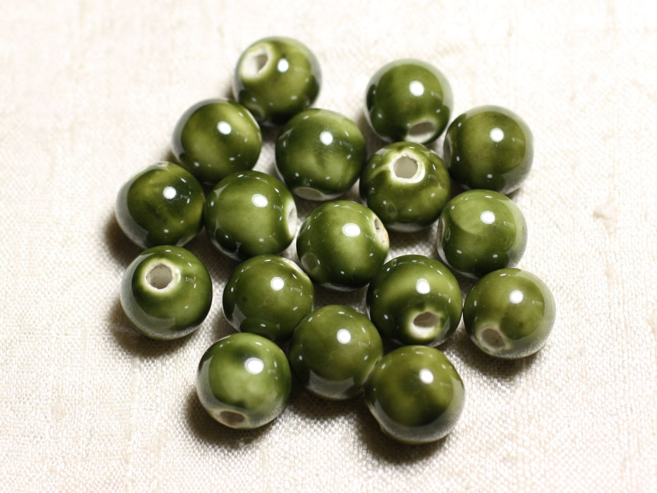 4pc - Perles Céramique Porcelaine Boules 14mm Vert kaki irisé brillant - 7427039747400