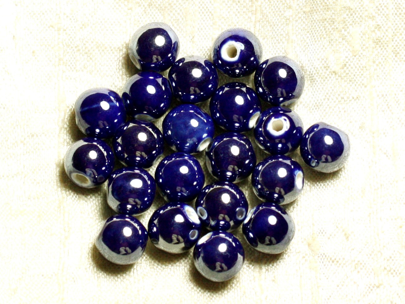 100pc - Irisierende Porzellan Keramik Perlen Rund 8mm Mitternachtsblau