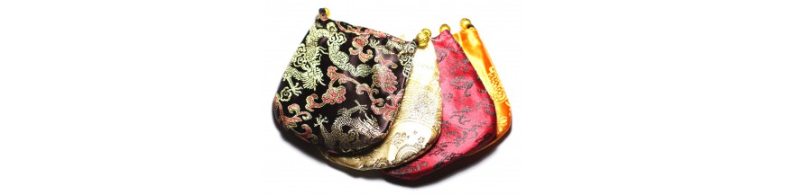 Access Pouches Pompoms Displays