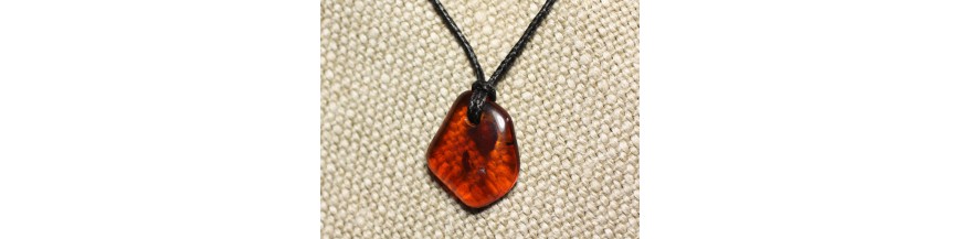 Amber hangers kettingen