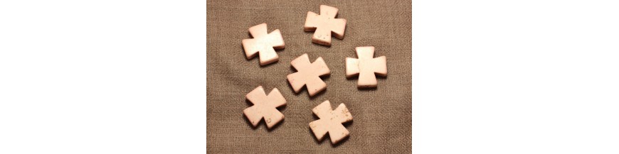 Malteserkreuz 20mm synthetische türkisfarbene Perlen