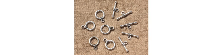 Toggle T clasps