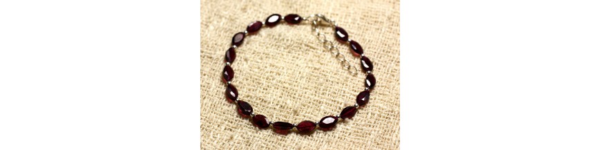 Bracciali con pietre di granato