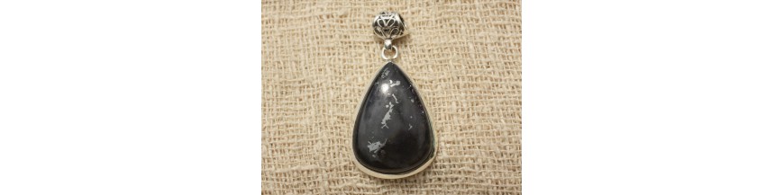 Pendenti in argento sterling con iolite